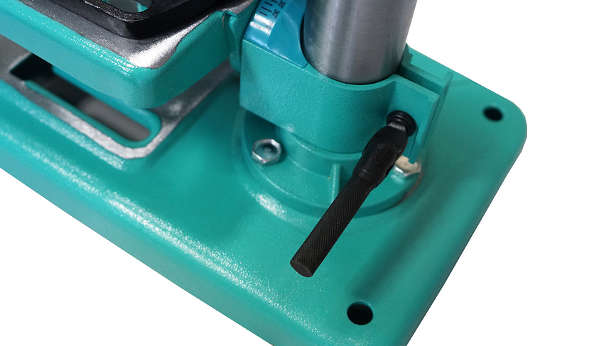 Станок сверлильный BD7045 Sturm!, 0,45кВт, 9 скоростей, патрон 16 мм