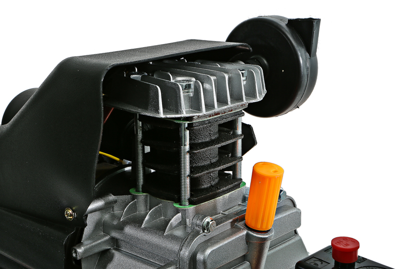 Компрессор воздушный масляный ВКС-93155С СОЮЗ, 1,5кВт, 210л/мин, ресивер 50 л, прямой привод