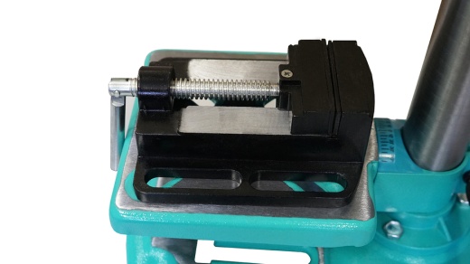 Станок сверлильный BD7045 Sturm!, 0,45кВт, 9 скоростей, патрон 16 мм